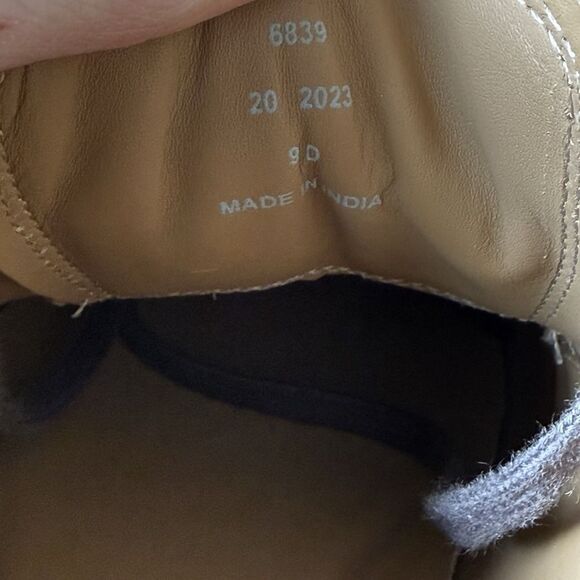 Allen Edmonds \